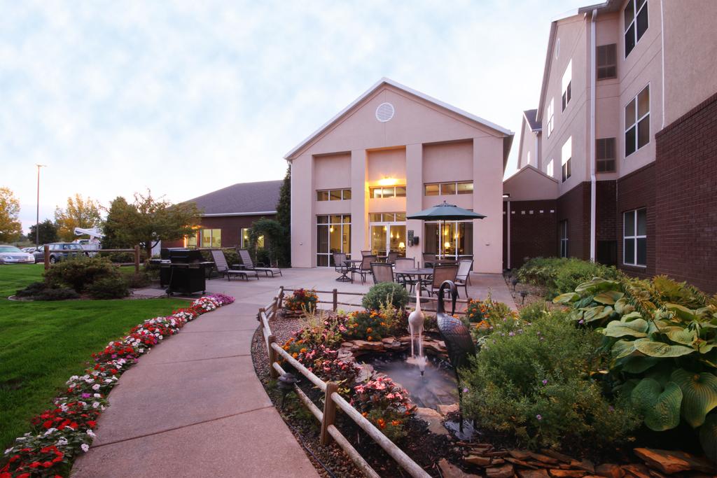 Homewood Suites By Hilton Rochester-Henrietta