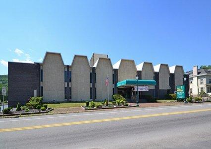 Quality Inn And Conference Cntr