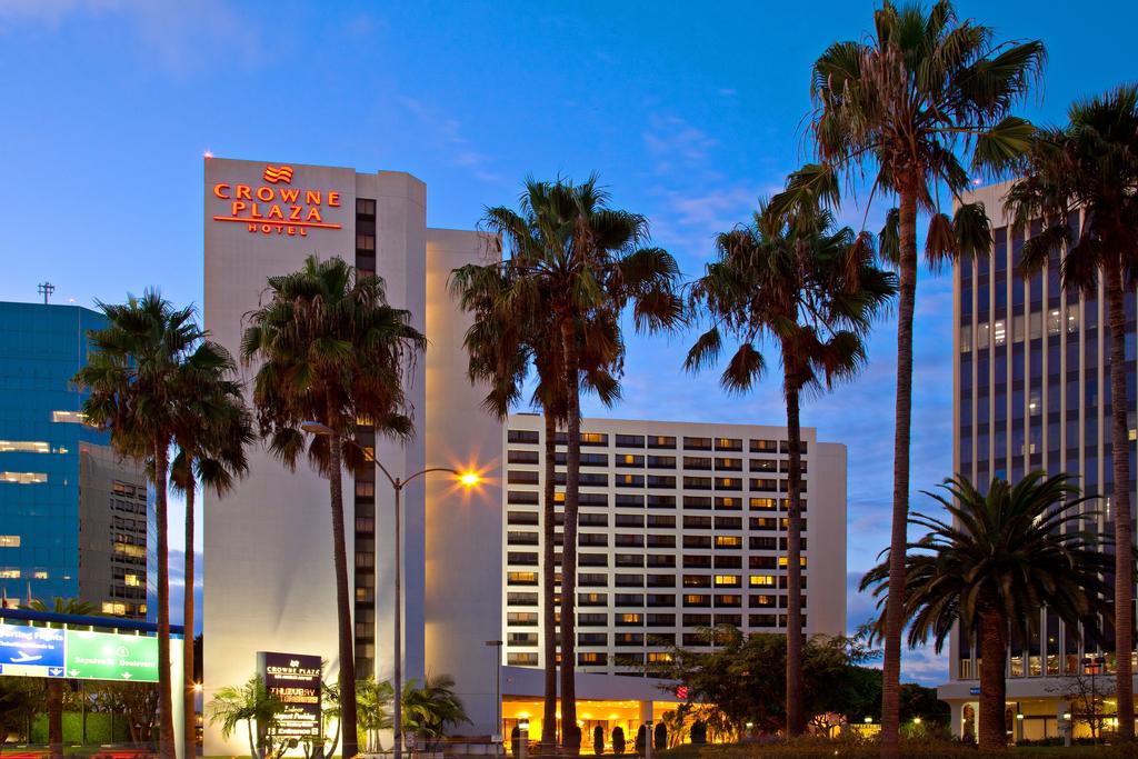 Crowne Plaza Los Angeles Airport