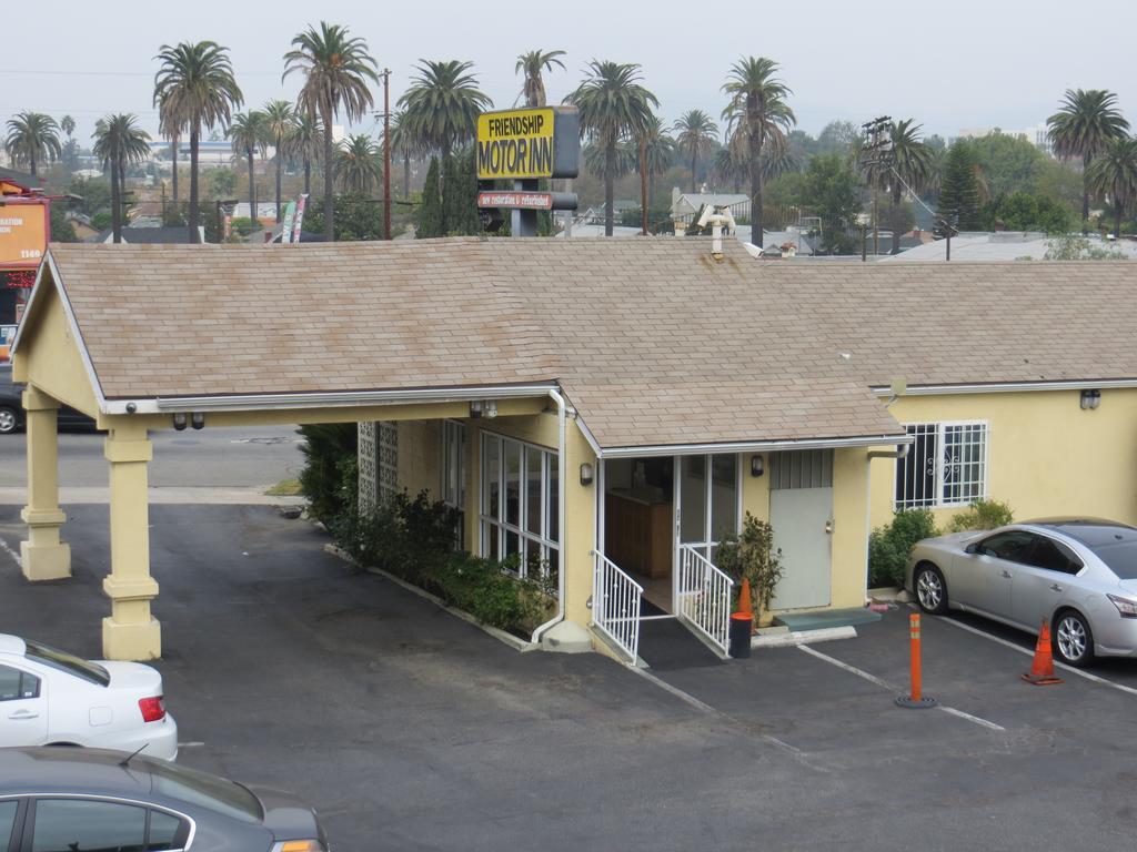 Friendship Motor Inn