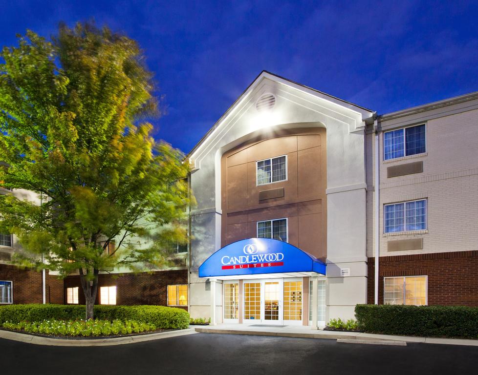 Candlewood Suites Huntersville