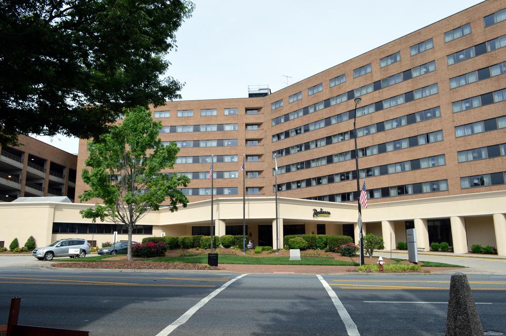 High Point Plaza Hotel And Conference Center