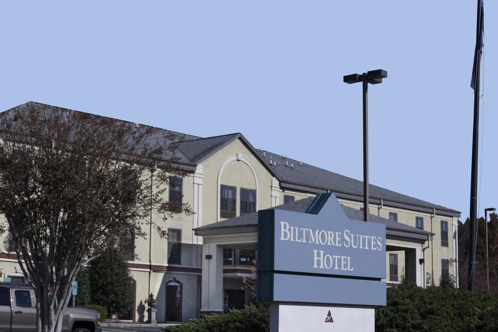 Biltmore Suites Hotel