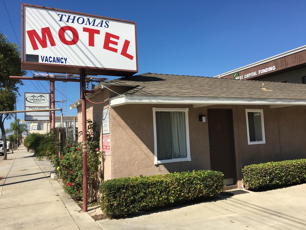 Thomas Motel