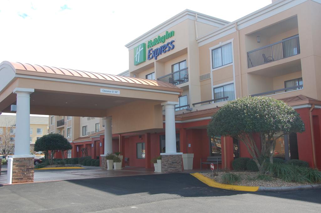 Holiday Inn Express Tifton