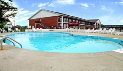 Baymont Inn and Suites Effingham