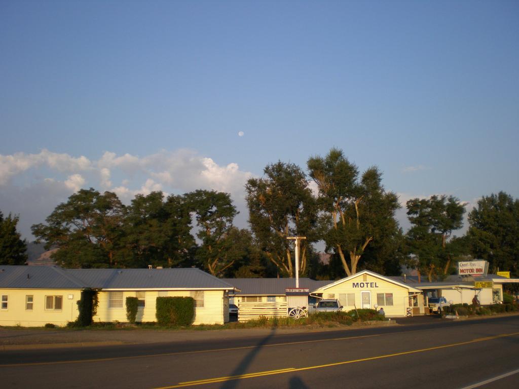 Quail Run Motor Inn