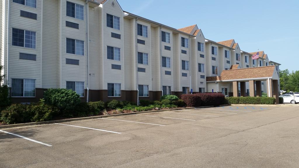 Microtel Inn and Suites by Wyndham Starkville