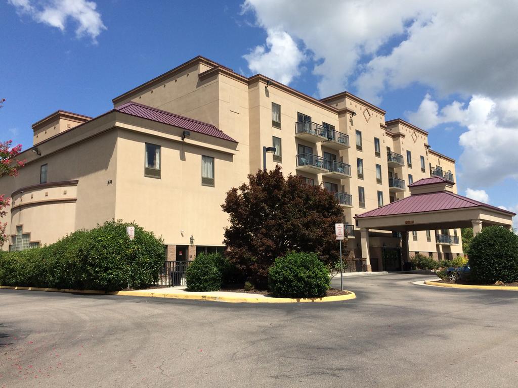 Comfort Suites South Park