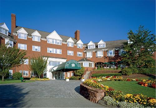 Simsbury Inn