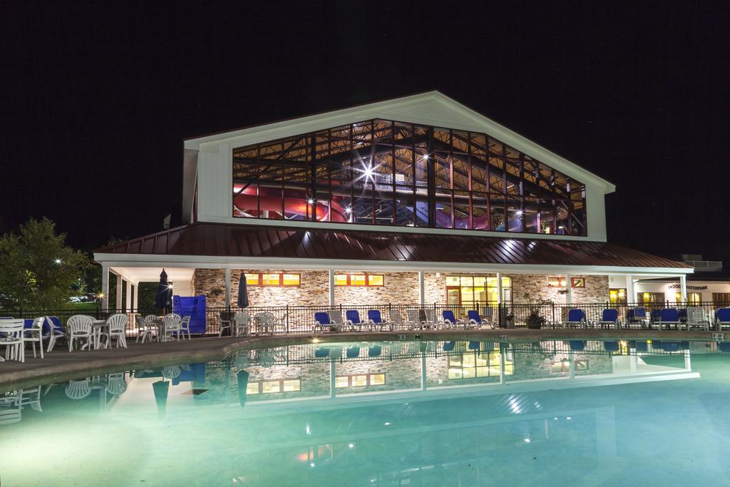 Red Jacket Mountain View And Indoor Water Park