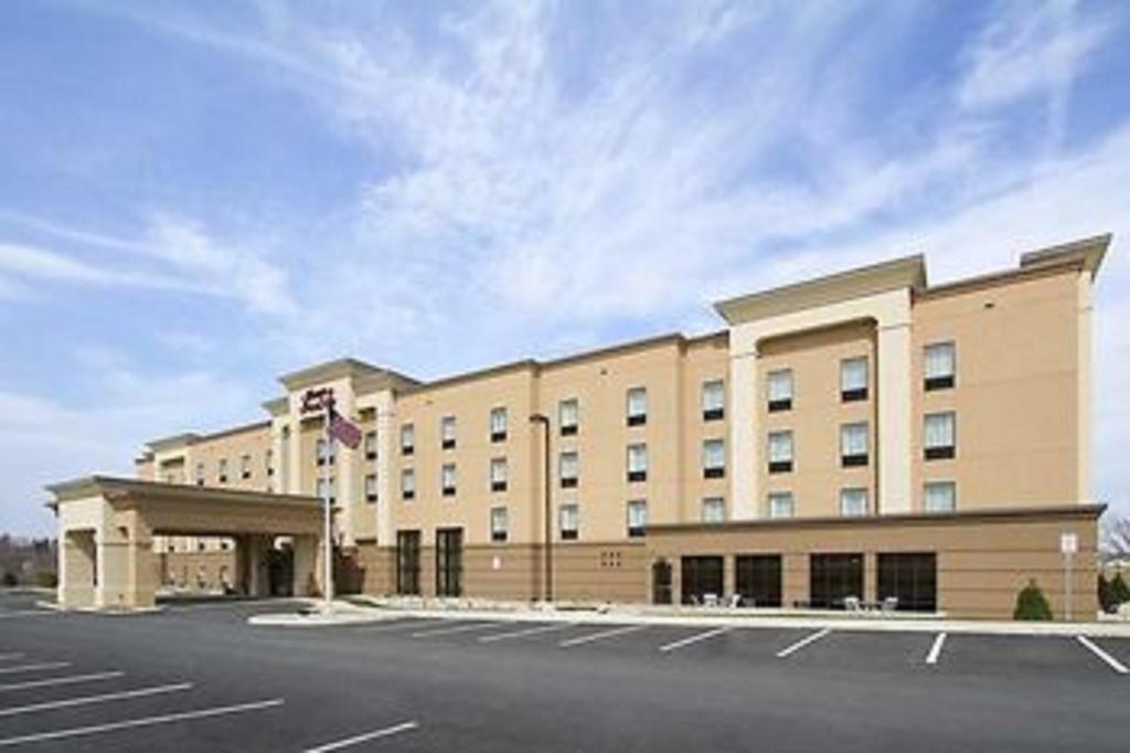 Hampton Inn and Suites York South - PA