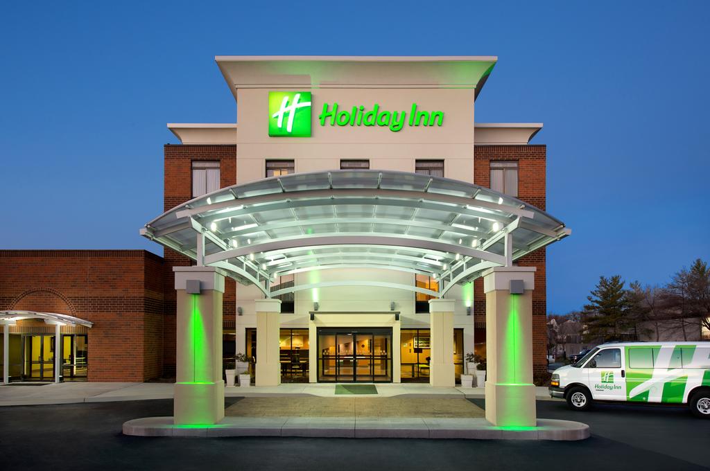 Holiday Inn South County Ctr