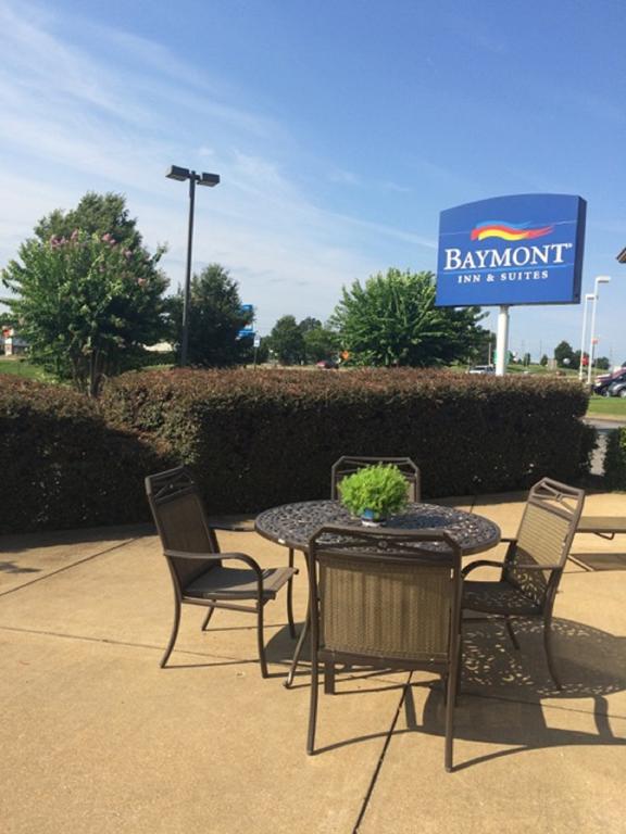 Baymont Inn and Suites Jackson