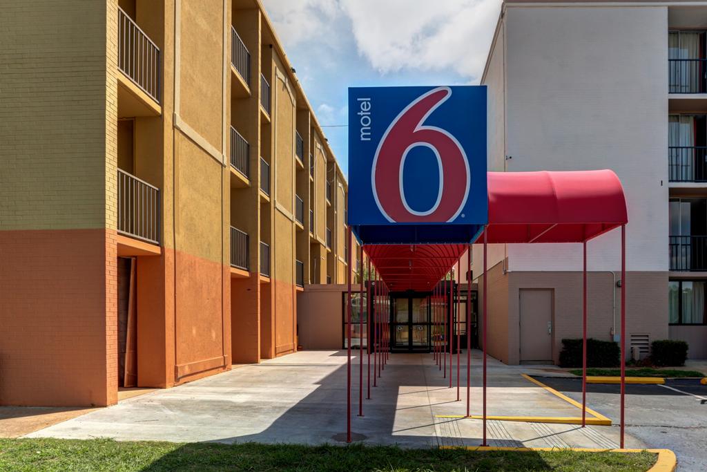 Motel 6 Jackson