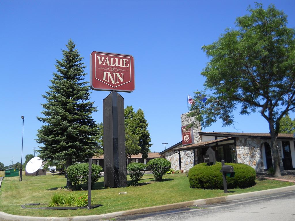 Value Inn Motel - Mitchell Airport South