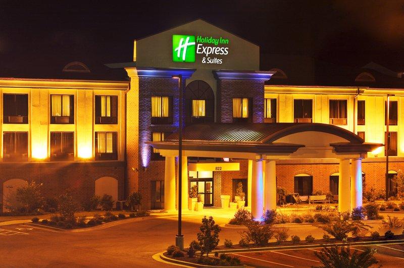 Holiday Inn Exp Stes Dyersburg