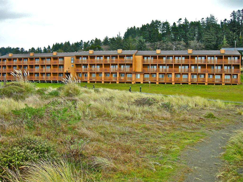 Gold Beach Resort