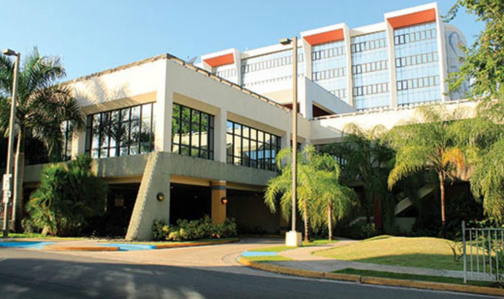 Howard Johnson - Cardiovascular Hospital San Juan