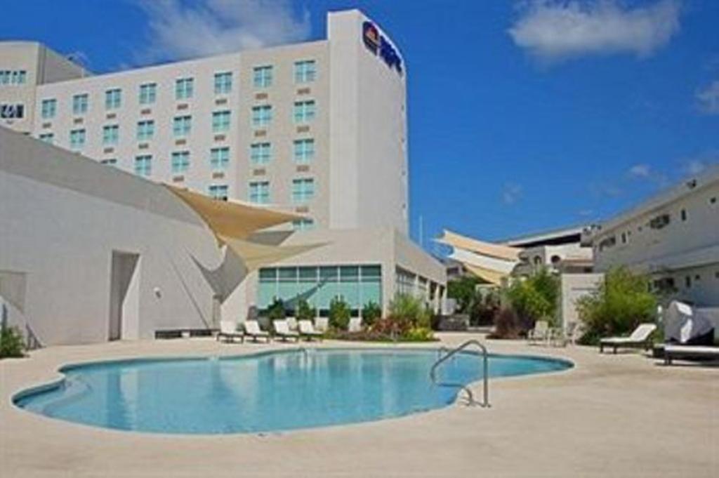 Costa Bahia Hotel and Convention Center