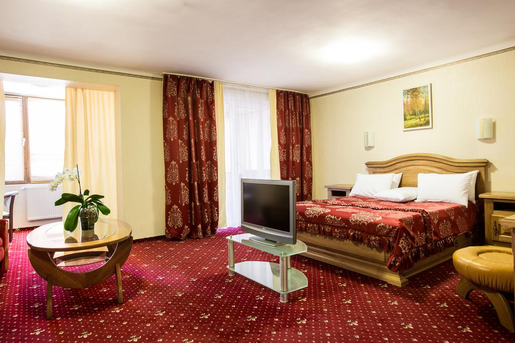 Bukovyna Hotel