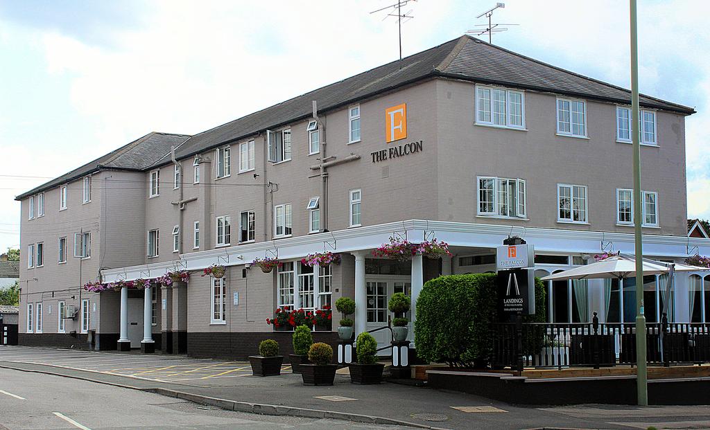 Falcon Hotel