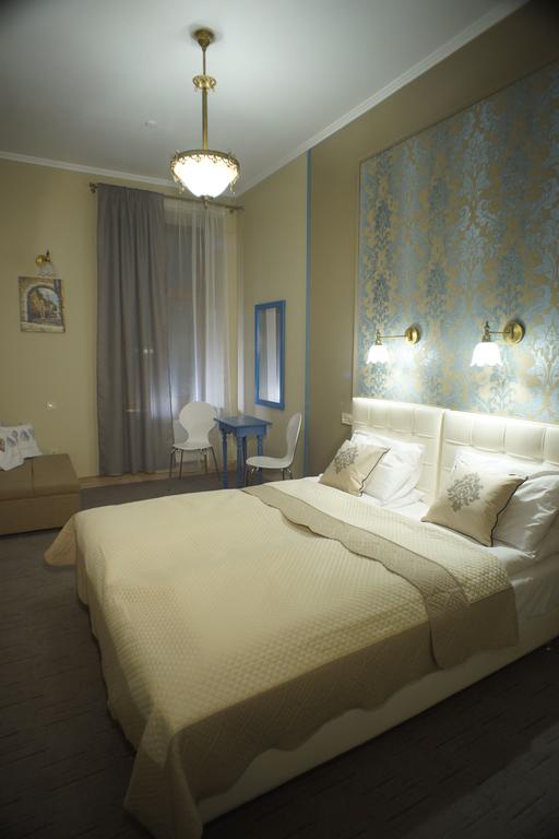 Family Residence Boutique Hotel