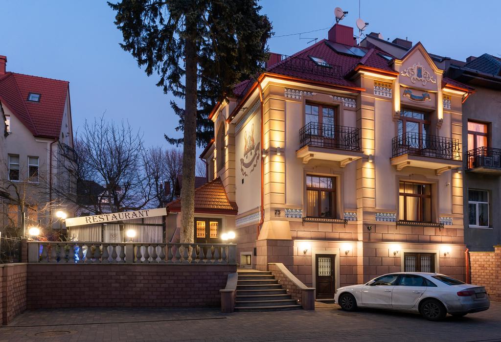 Villa Stanislavskyi Hotel