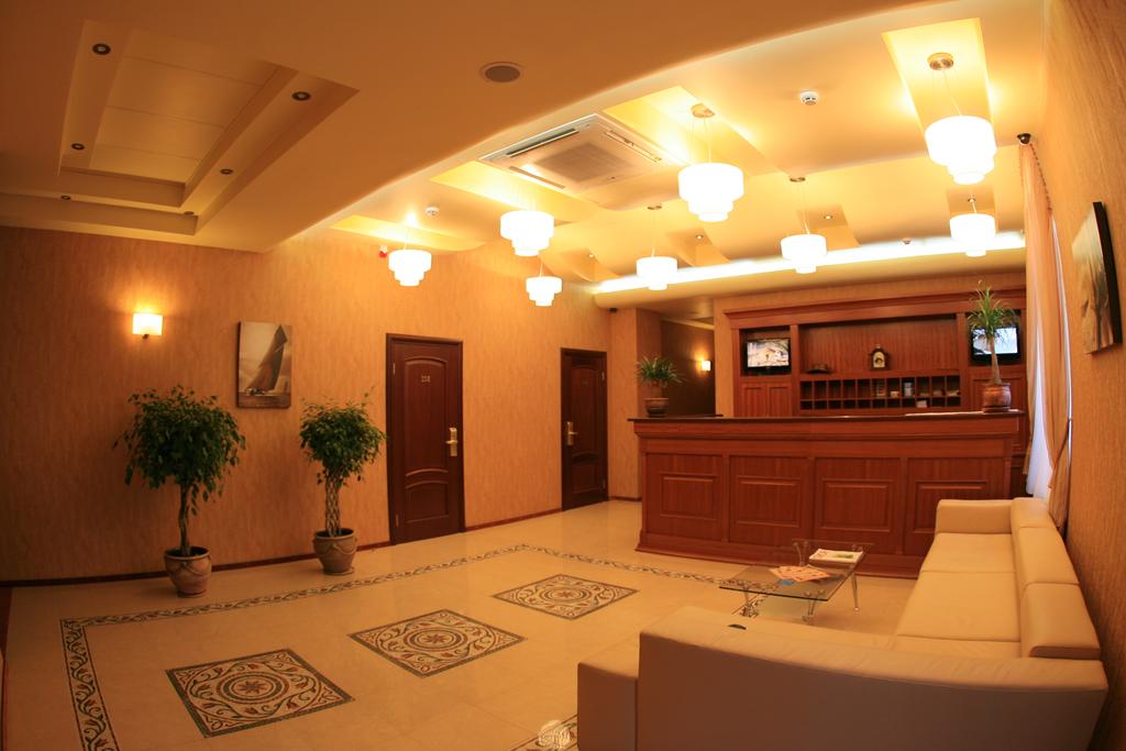 Dnepr Hotel