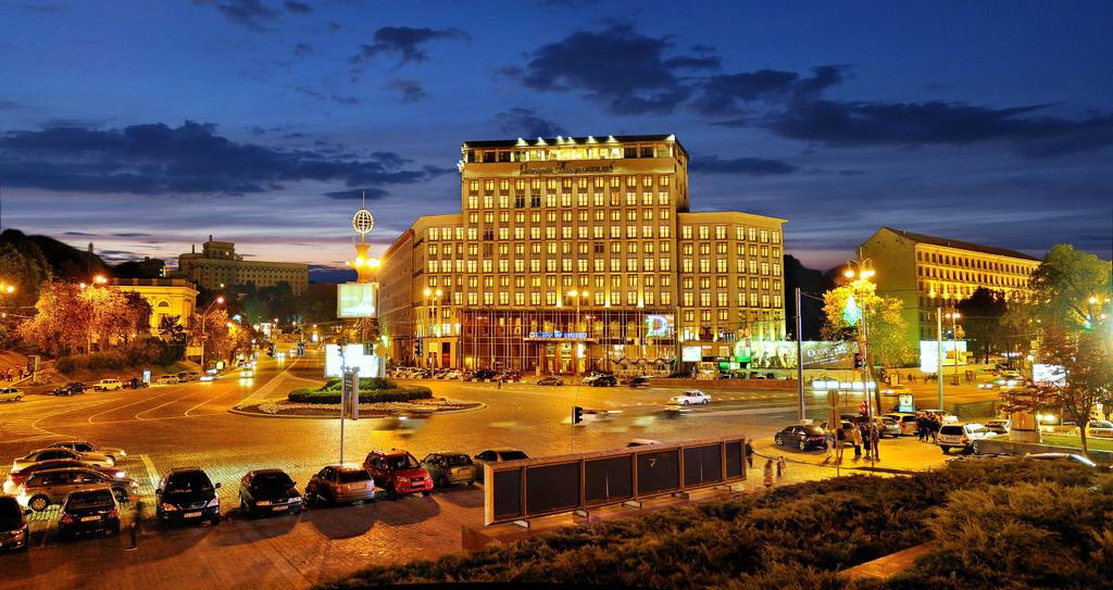 Best Eastern Dnipro Hotel