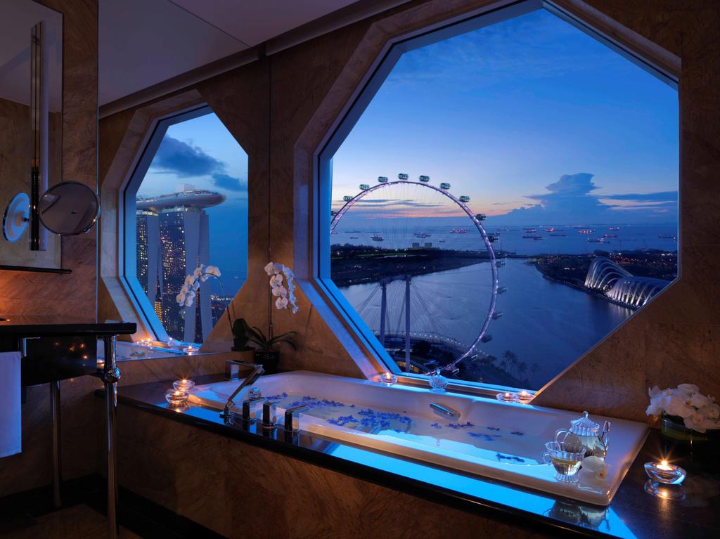 The Ritz-Carlton Millenia Singapore