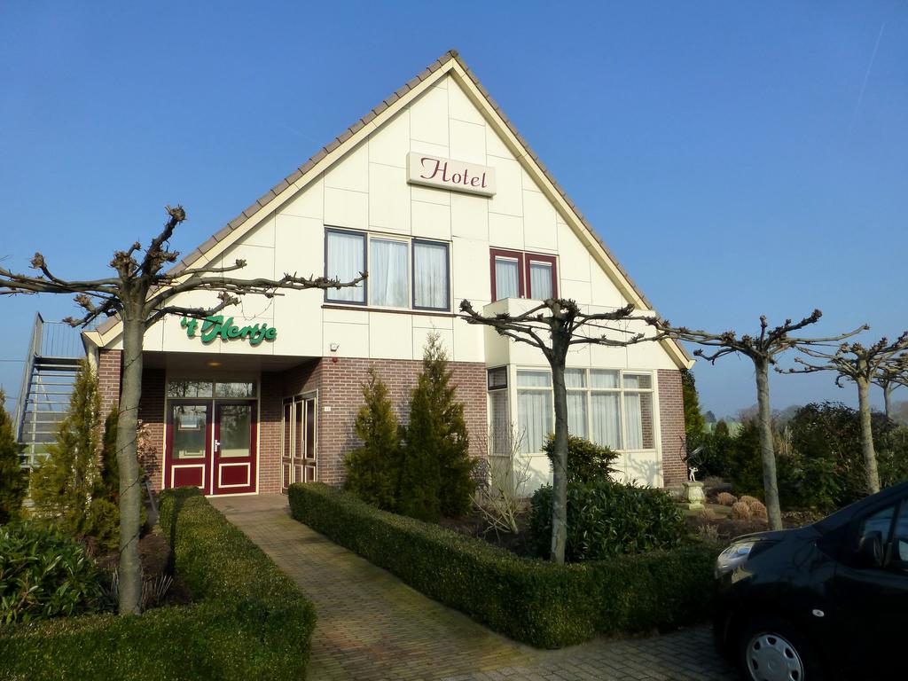 Hotel Restaurant Het Roode Hert