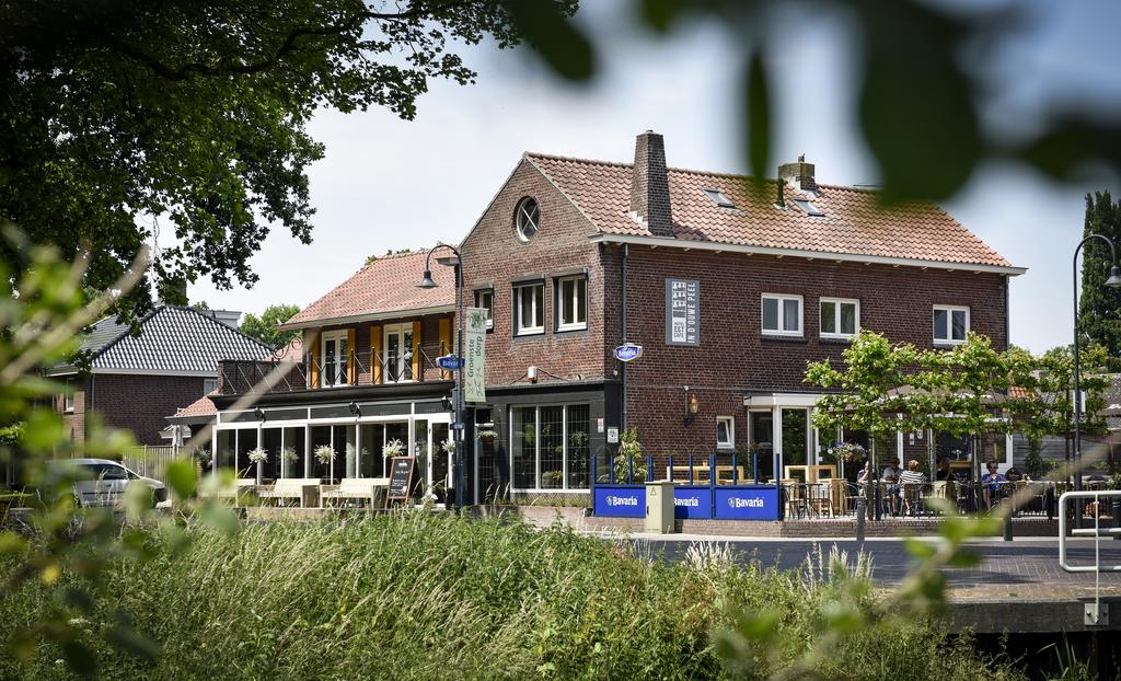 Hotel Eetcafé In dOuwe Peel