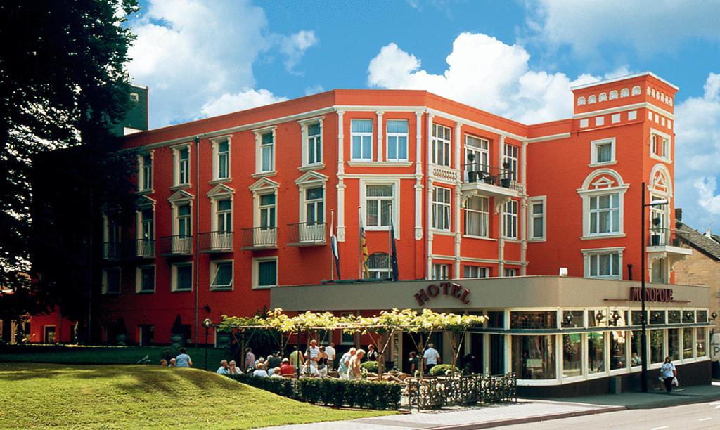 Grand Hotel Monopole