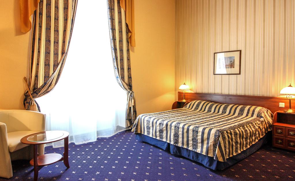 Belvedere Nevsky Business Hotel