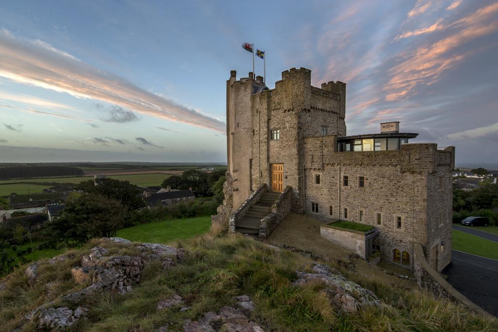 Roch Castle