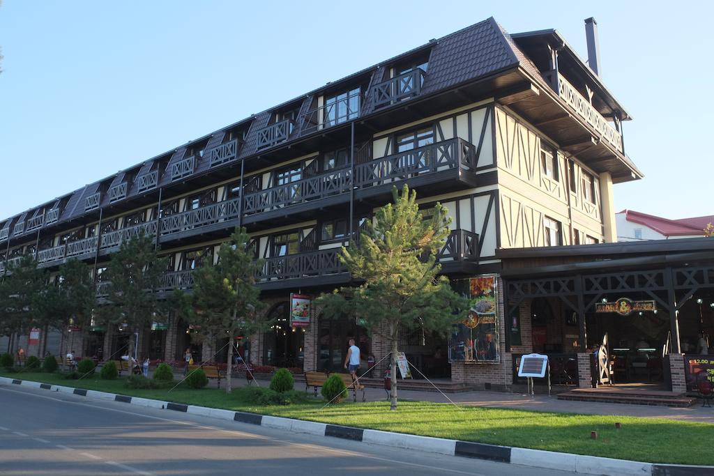 Chalet Provence Hotel