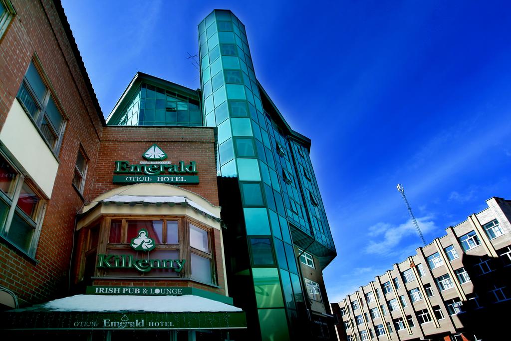 Emerald Hotel