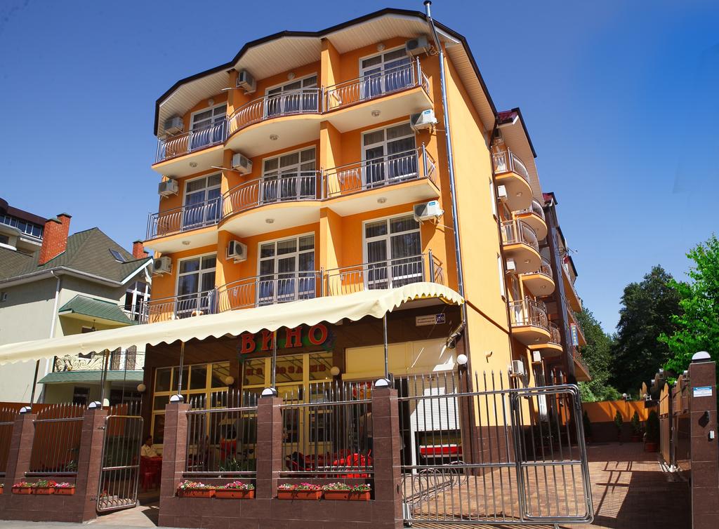 Kameliya Hotel