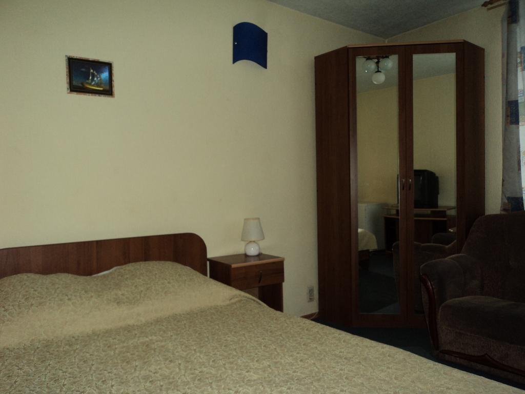 Sharya Hotel