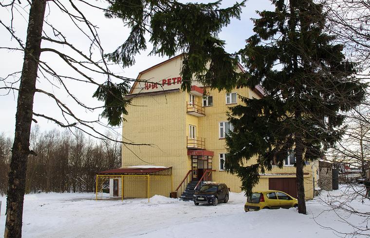 Petr Hotel