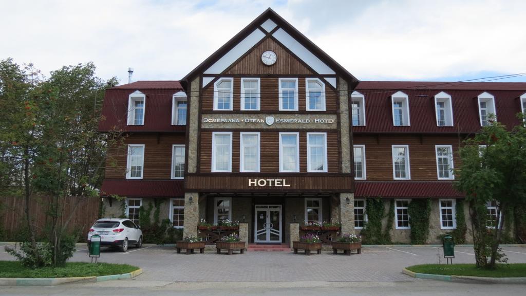 Esmerald Hotel