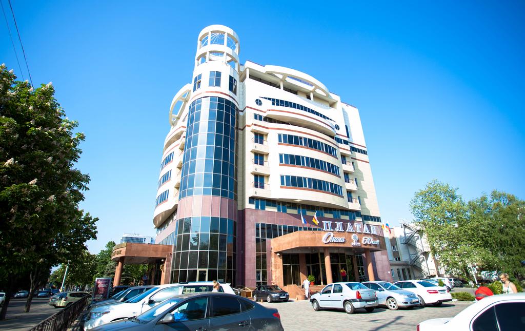 Platan Yuzhniy Hotel