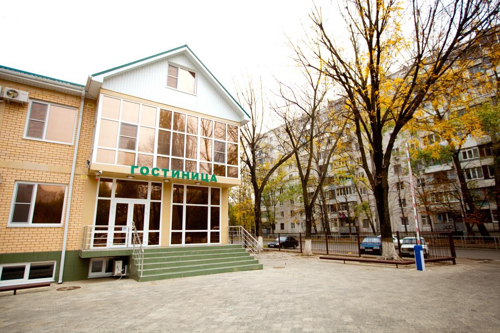 Dobrye Traditsii Hotel