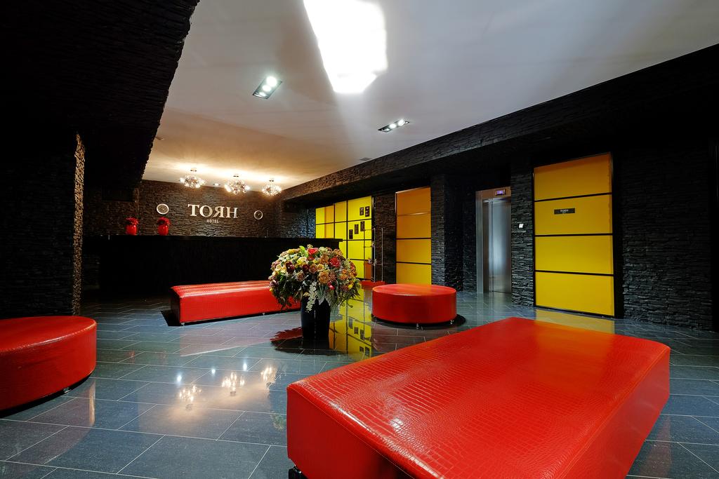 Hotel Toyan