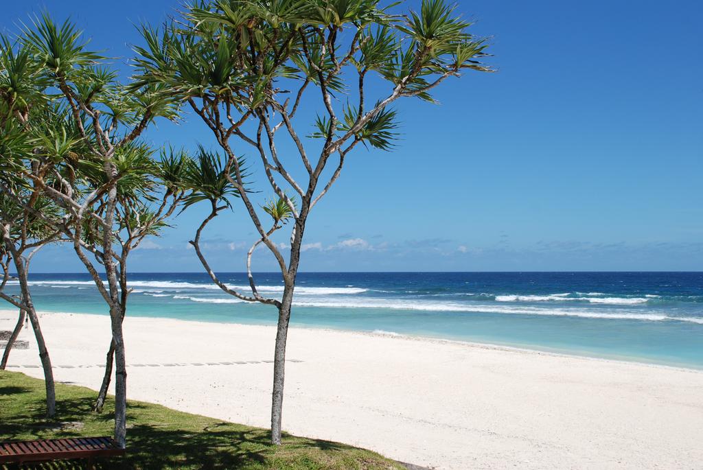 Tamanu on the Beach