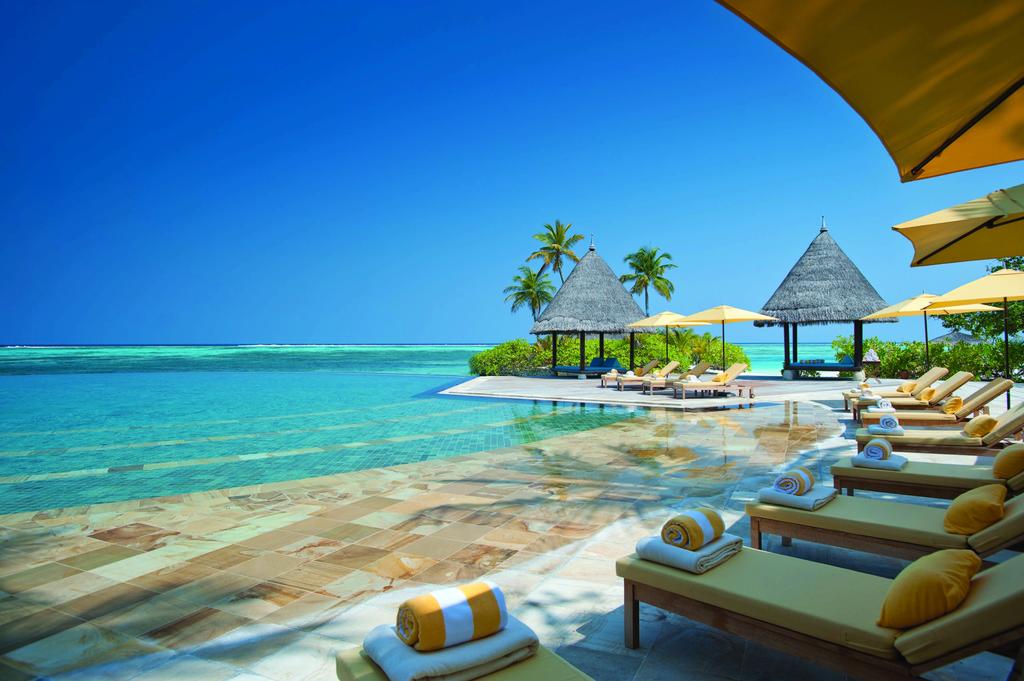 Four Seasons Kuda Huraa