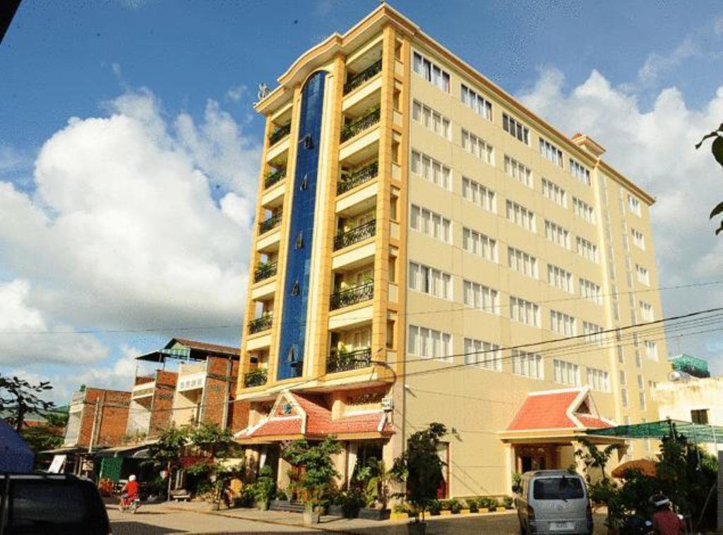 Holiday Hotel Battambang