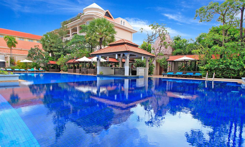 Hotel Somadevi Angkor Premium