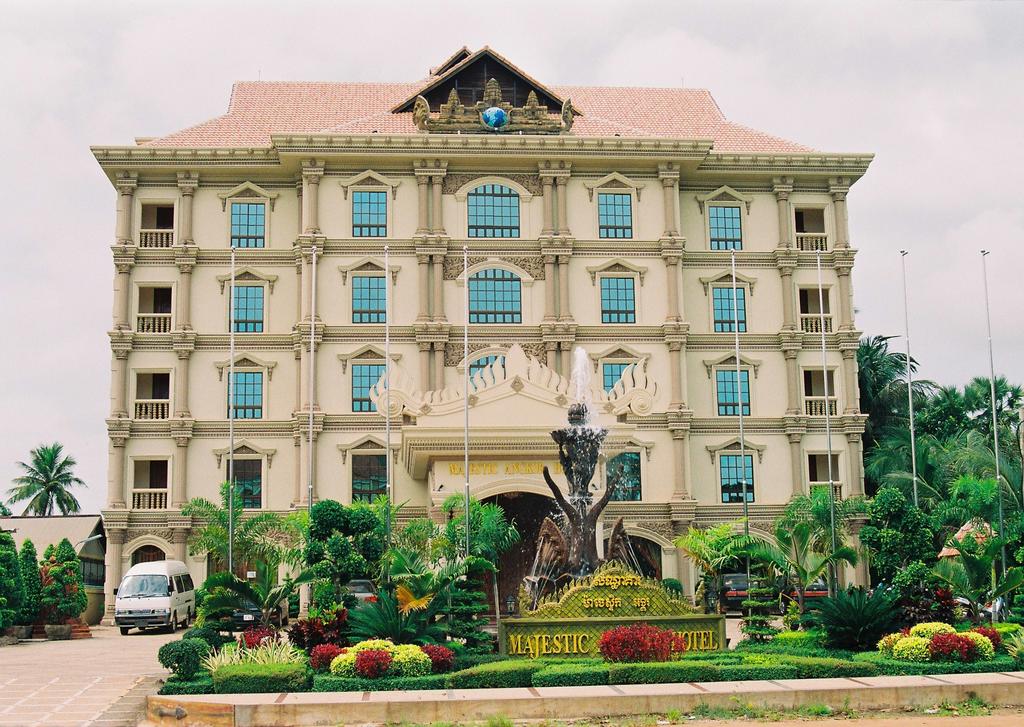 Majestic Oriental Hotel